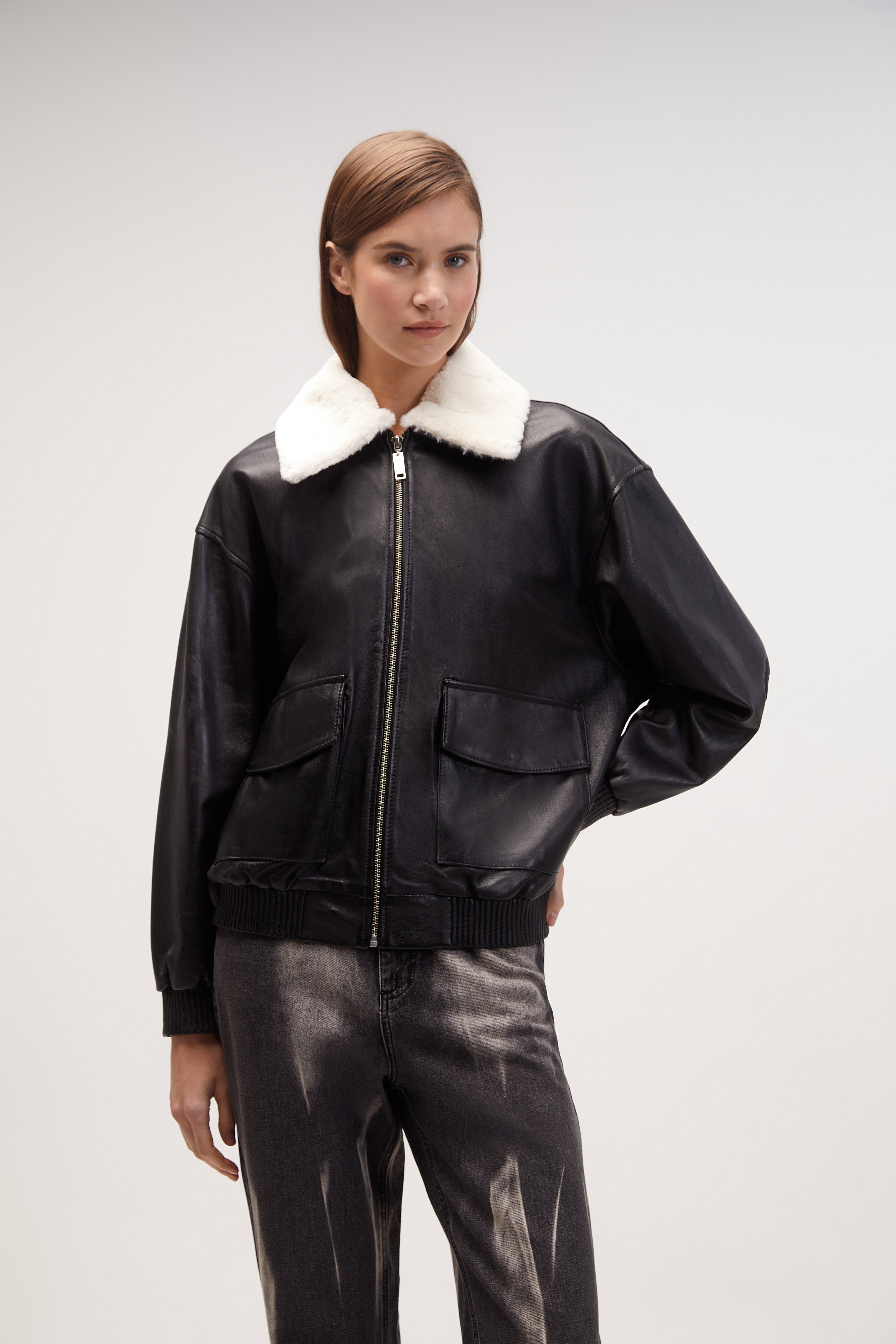 jacket in black leather