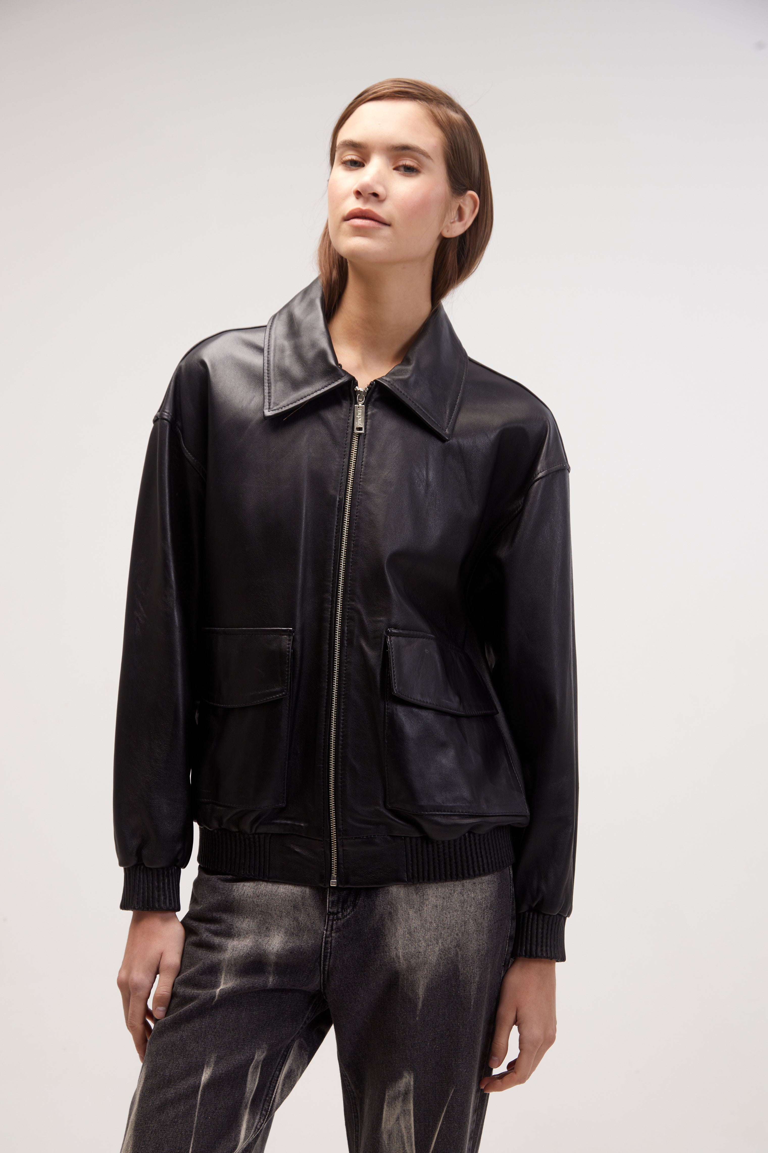 jacket in black leather